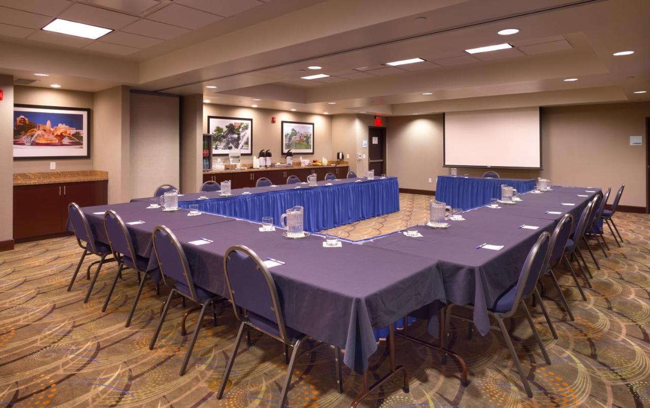 Holiday Inn Express & Suites Overland Park By Ihg Εξωτερικό φωτογραφία
